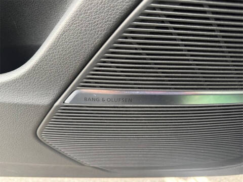 2023 Audi Q8 quattro Premium Plus 55 TFSI