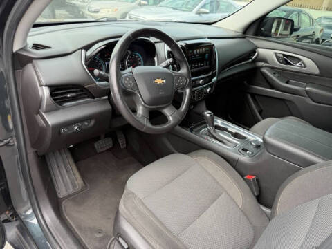 2018 Chevrolet Traverse LT Cloth