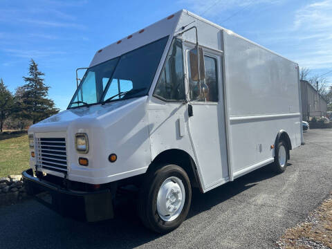 2014 Freightliner MT45 Chassis