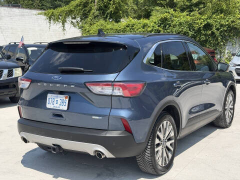 2020 Ford Escape Titanium
