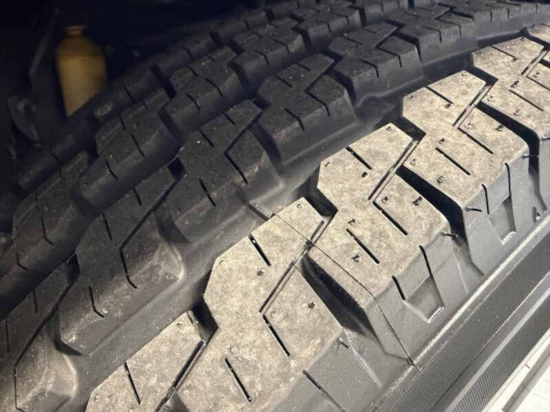 2005 Ford E-Series E-350 SD