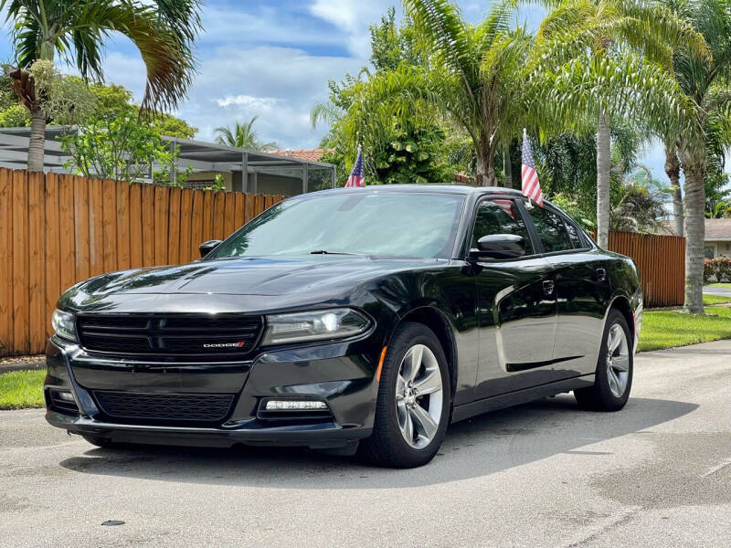 2016 Dodge Charger SXT