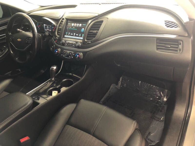 2019 Chevrolet Impala LT