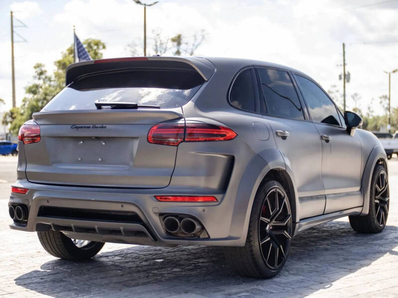 2015 Porsche Cayenne Turbo