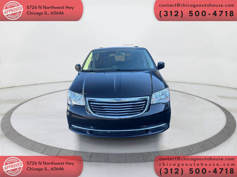 2016 Chrysler Town and Country Touring