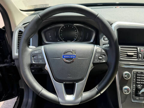 2016 Volvo XC60 T5 Premier