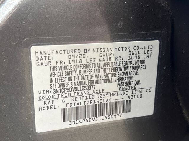 2020 Nissan Kicks SR