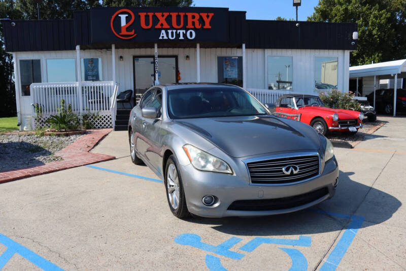 2013 Infiniti M37