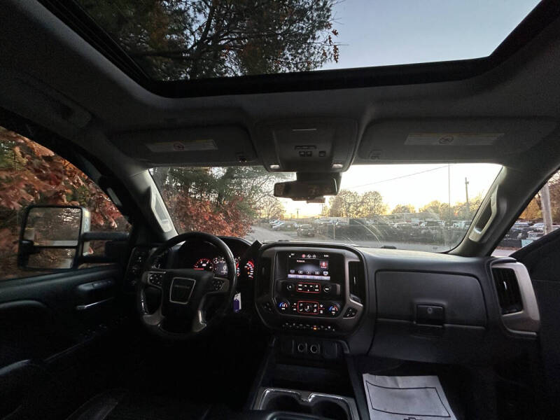 2015 GMC Sierra 2500HD Denali