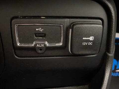 2017 Jeep Renegade Deserthawk