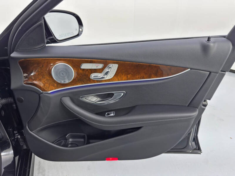 2019 Mercedes-Benz E-Class E 300