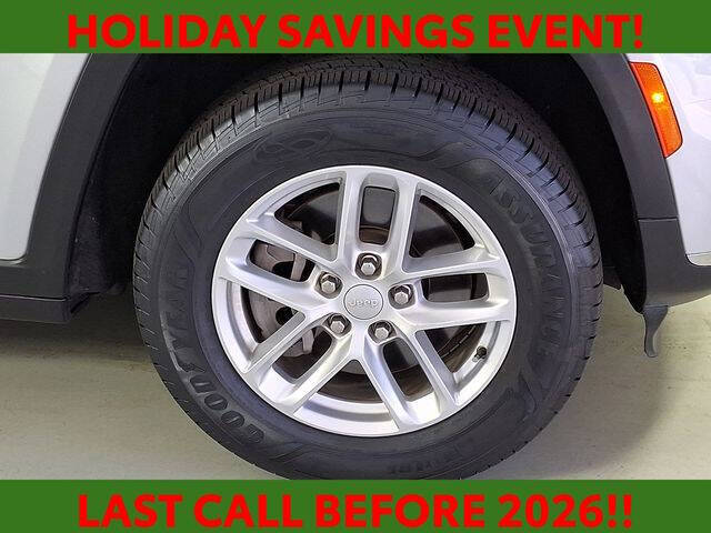 2022 Jeep Grand Cherokee L Laredo