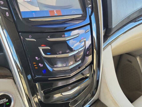 2018 Cadillac Escalade Luxury