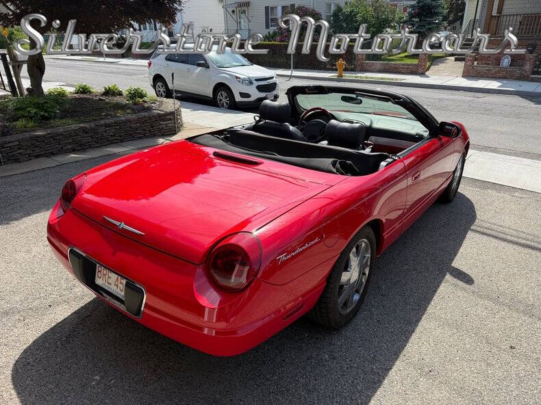 2002 Ford Thunderbird Deluxe