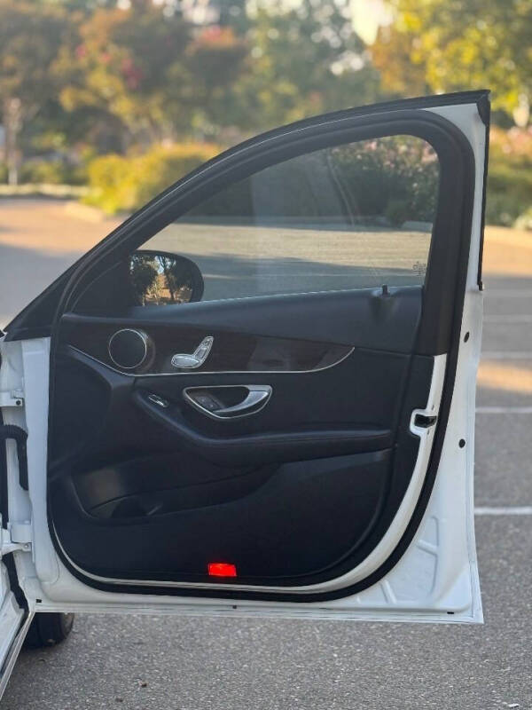 2018 Mercedes-Benz C-Class C 300