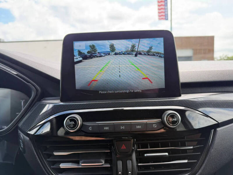 2025 Ford Escape ST-Line Select