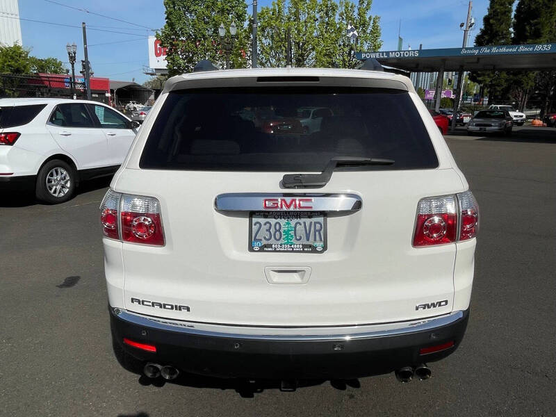 2011 GMC Acadia SLE