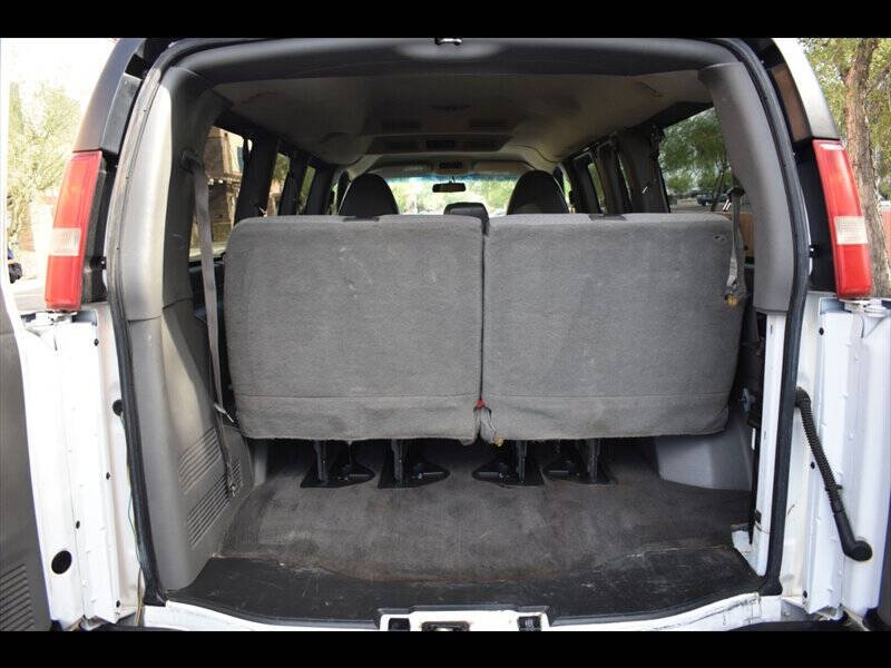2015 Chevrolet Express LT 2500