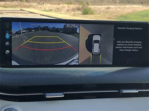 2023 Genesis Electrified GV70