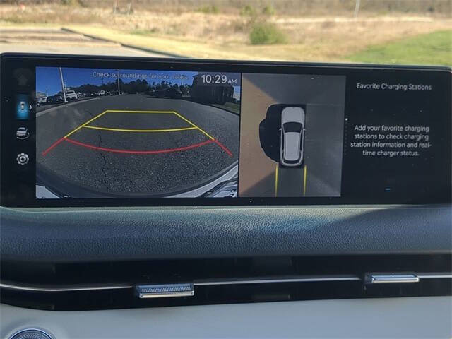 2023 Genesis Electrified GV70