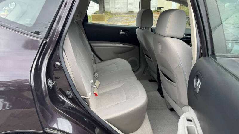 2014 Nissan Rogue Select S