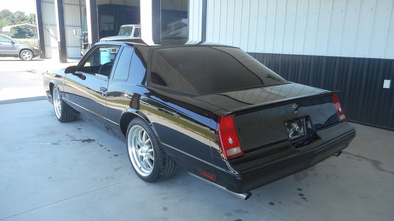 1987 Chevrolet Monte Carlo 2