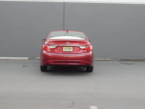 2011 Hyundai Sonata GLS