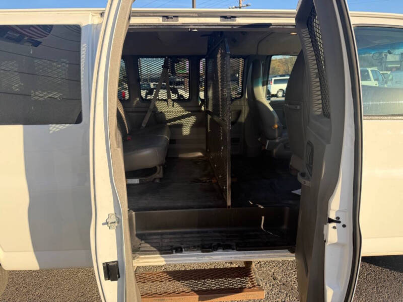 2016 Chevrolet Express LS 3500