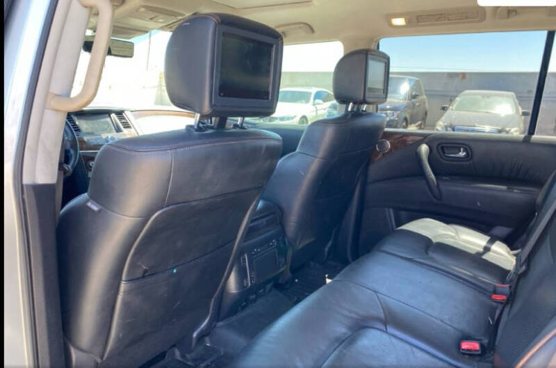 2019 Nissan Armada Platinum
