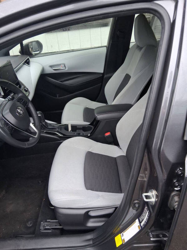 2023 Toyota Corolla Hatchback SE