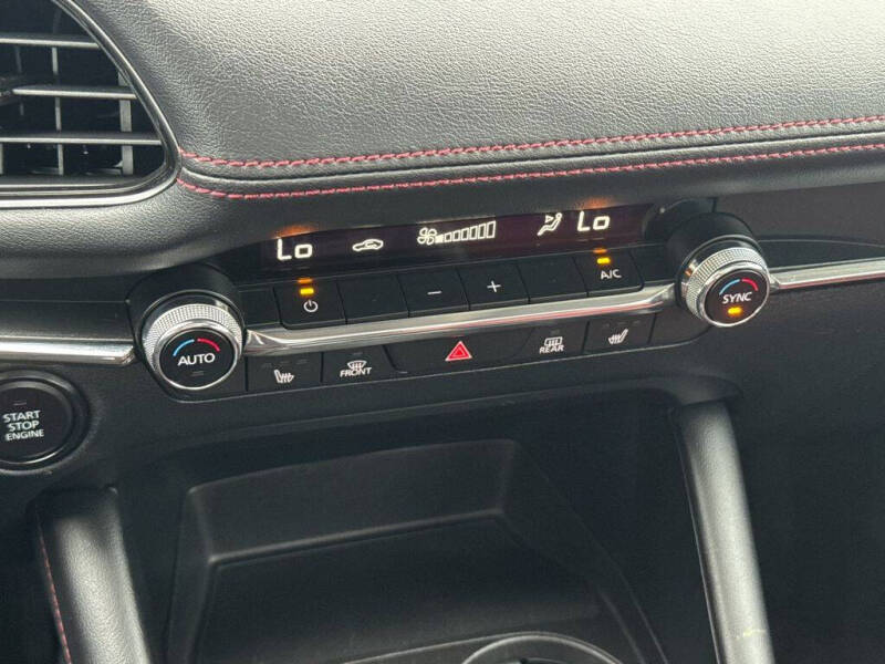 2023 Mazda Mazda3 Sedan 2.5 S Carbon Edition