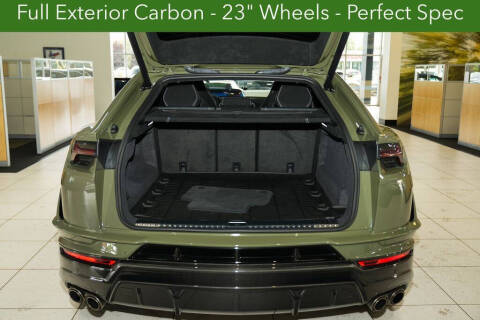 2023 Lamborghini Urus Performante