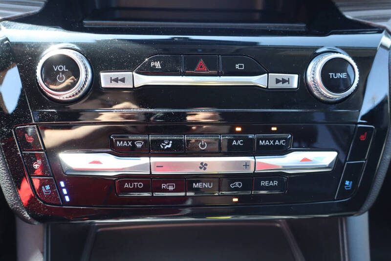 2022 Ford Explorer Hybrid Limited