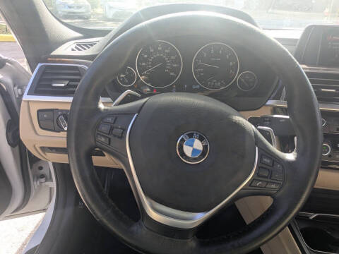 2018 BMW 3 Series 330i xDrive