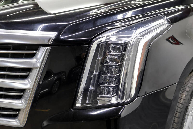 2018 Cadillac Escalade ESV Platinum