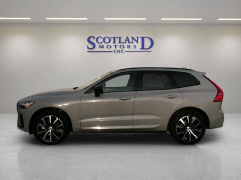 2025 Volvo XC60 B5 Plus Dark Theme