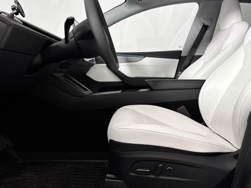 2026 Tesla Model Y Long Range