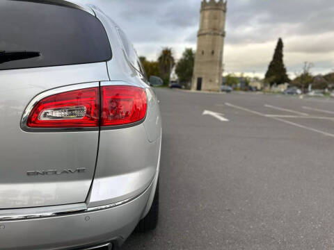 2017 Buick Enclave Leather