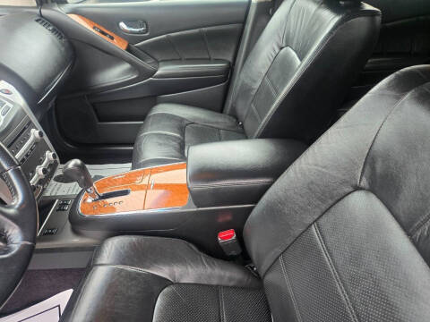 2011 Nissan Murano LE