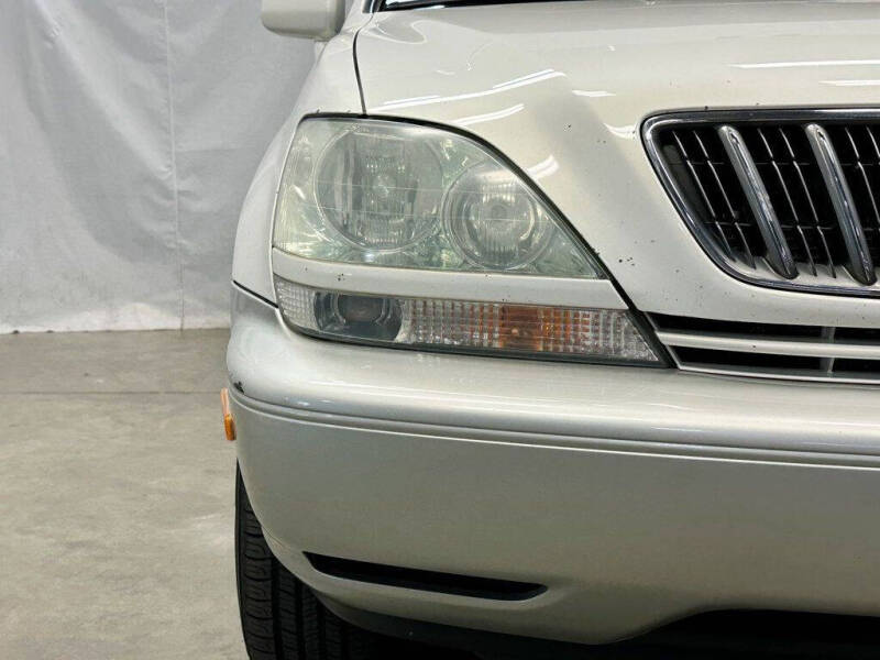 2003 Lexus RX 300