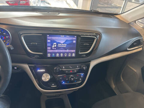 2018 Chrysler Pacifica Touring Plus