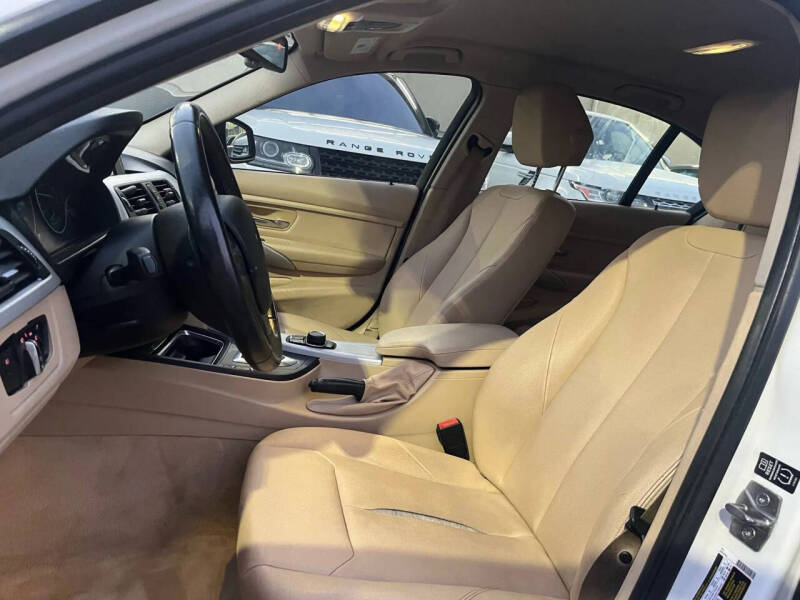 2013 BMW 3 Series 328i