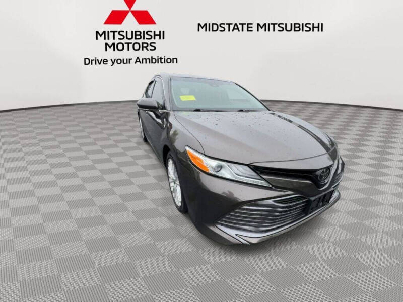 Used 2018 Toyota Camry XLE with VIN 4T1B11HK0JU129718 for sale in Auburn, MA