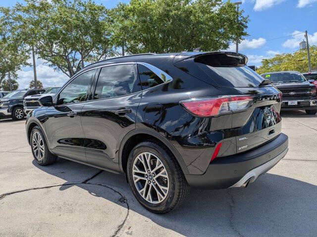 2021 Ford Escape SEL