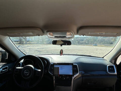 2011 Jeep Grand Cherokee Laredo X