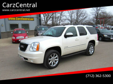 2011 GMC Yukon for sale at CarzCentral in Estherville IA