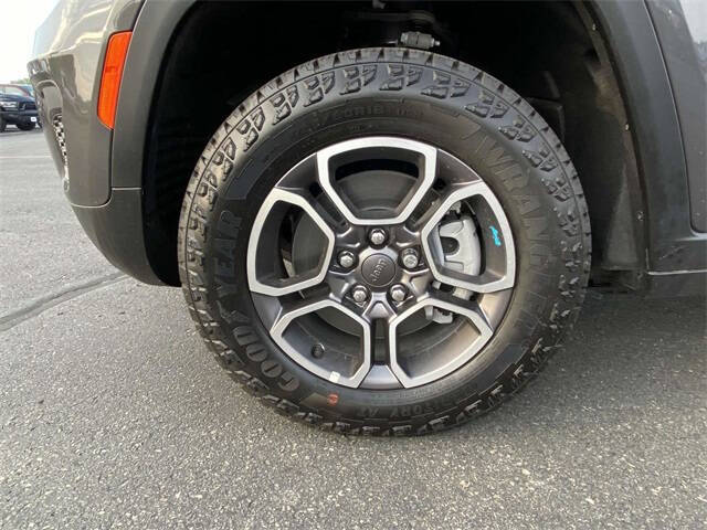 2023 Jeep Grand Cherokee Trailhawk 4xe