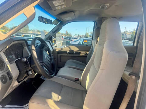 2008 Ford F-350 Super Duty XL