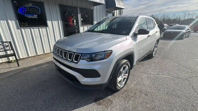 2024 Jeep Compass Sport