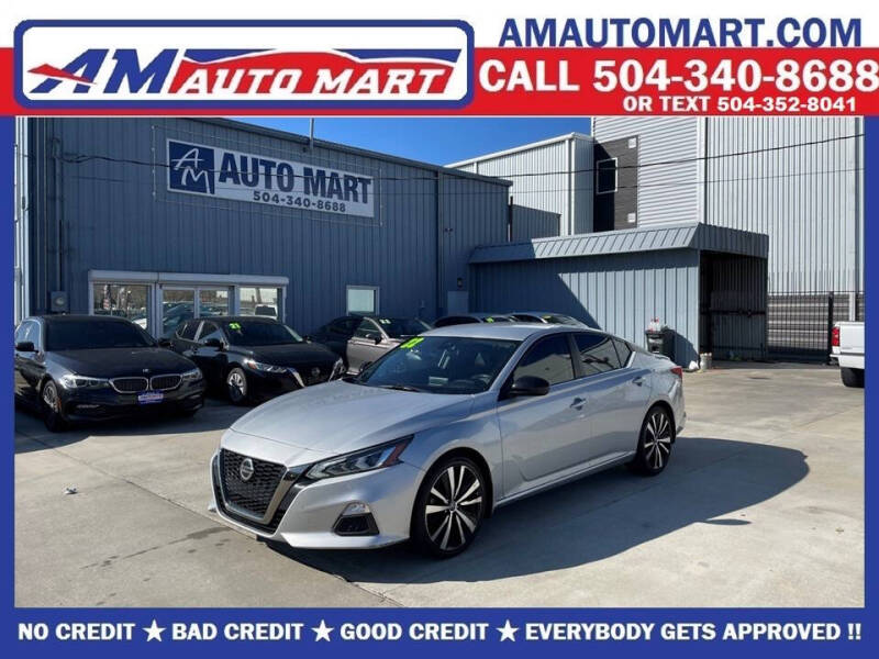 2022 Nissan Altima SR's photo